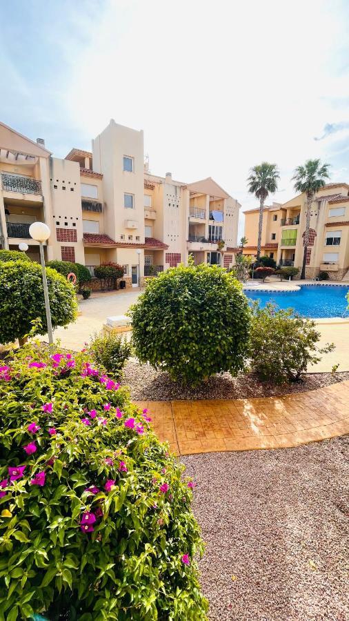 Beautiful 1 Bedroom Apartment In Albir El Albir Exterior foto